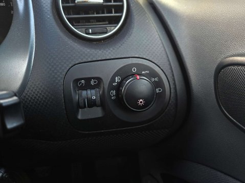 SEAT Altea 1.6 Altea Stylance 5dr 23