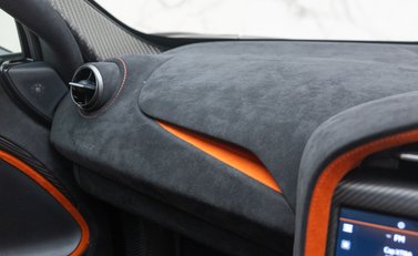 McLaren 765LT 20