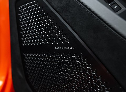 Lamborghini Urus PERFORMANTE 16