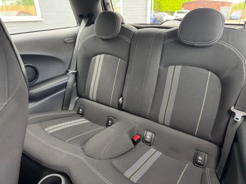 Mini Hatch COOPER SPORT 42