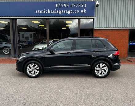 Volkswagen Tiguan 1.5 Tiguan Life TSi 5dr 11