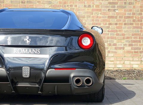 Ferrari F12 Berlinetta 13