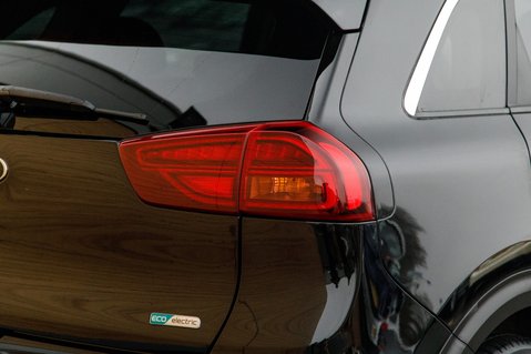 Kia Niro 4 PLUS 10