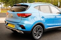 MG ZS EXCLUSIVE T-GDI 7