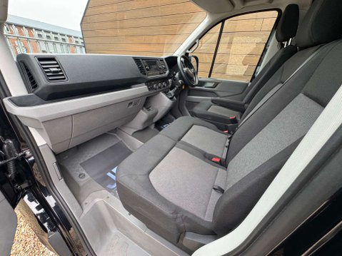Volkswagen Crafter 2.0 Crafter CR35 Trendline TDI 28