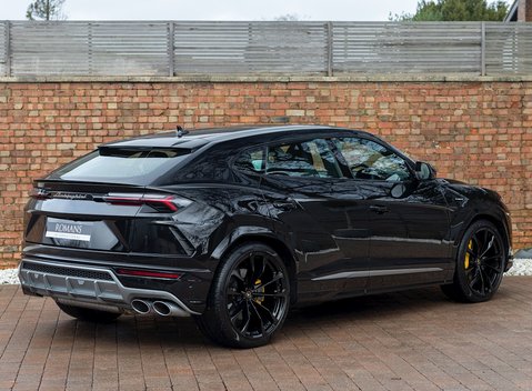 Lamborghini Urus 7