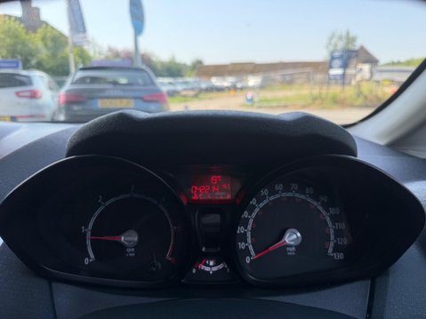 Ford Fiesta 1.4 TDCi DPF Style 5dr 29