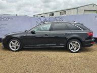 Audi A4 AVANT TDI S LINE 4
