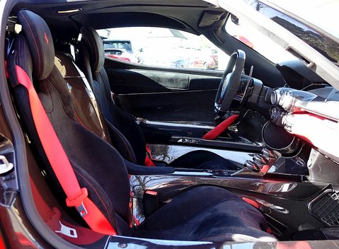 Ferrari LaFerrari 31
