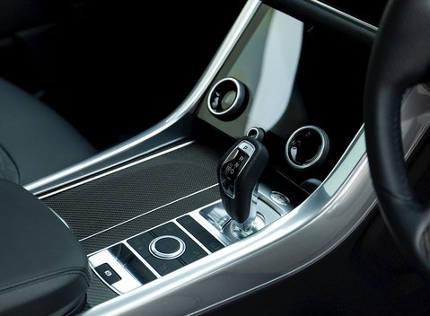 Land Rover Range Rover Sport 5.0 SVR Carbon Edition 21