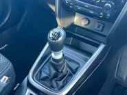 Suzuki Vitara SZ-T BOOSTERJET MHEV 27