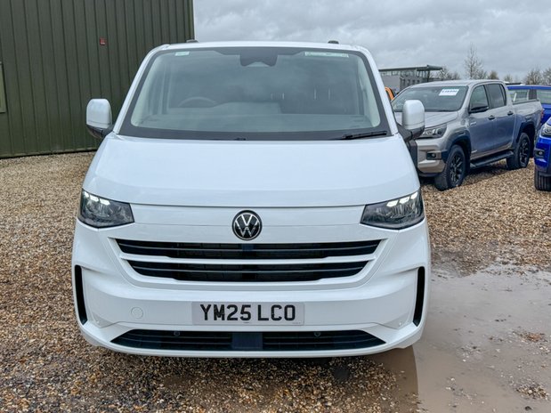 Volkswagen Transporter AUTO SWB L1H1 Commerce Pro T30 Alloys Cruise Sensors EURO 6 NO VAT 3