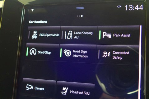 Volvo XC40 2.0 XC40 R-Design Pro T4 AWD Auto 4WD 5dr 41