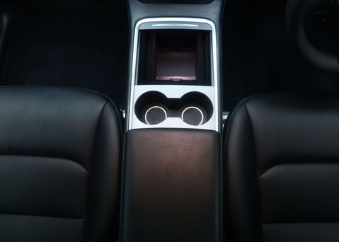 Tesla Model Y Model Y Long Range AWD 4WD 5dr 20