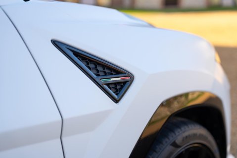 Lamborghini Urus 4.0 V8 BiTurbo S Auto 4WD Euro 6 5dr 21