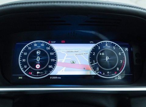 Land Rover Range Rover P565 SVAutobiography Dynamic Black 17