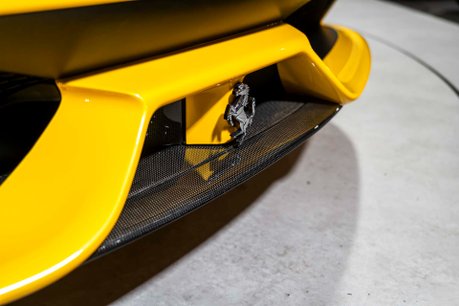 Ferrari 458 Speciale Aperta 1 OF 49 RHD. UK SUPPLIED. NART STRIPE. CARBON INT & EXT. LIFT 46