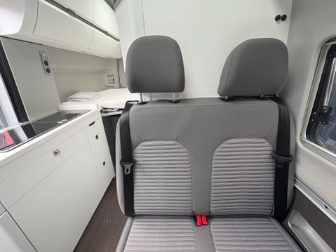 Volkswagen Grand California 14