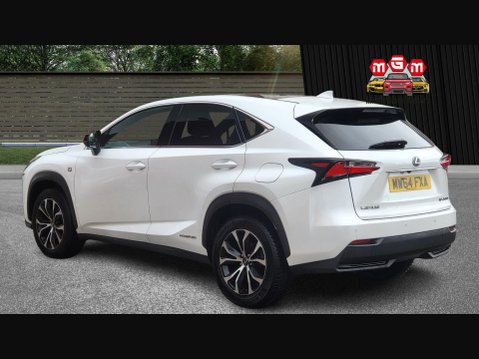 Lexus NX 300H F SPORT 8