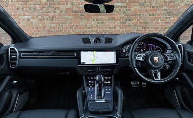 Porsche Cayenne Turbo S E-Hybrid 21