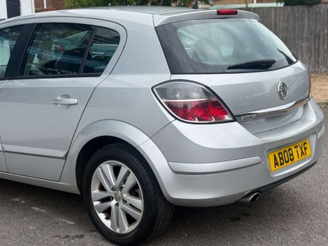 Vauxhall Astra 1.6i 16v SXi Hatchback 5dr Petrol Manual (155 g/km, 113 bhp) 29