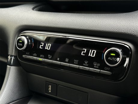 Toyota Yaris GR-Y CIRCUIT 68