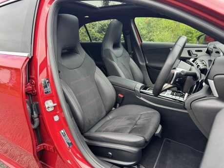 Mercedes-Benz A Class A180 MHEV AMG Line Premium Plus Petrol Auto PAN ROOF/360 CAM/MEMORY SEATS 3