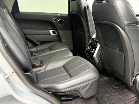 Land Rover Range Rover Sport 3.0 Range Rover Sport Autobiography Dynamic SDV6 Auto 4WD 5dr 21