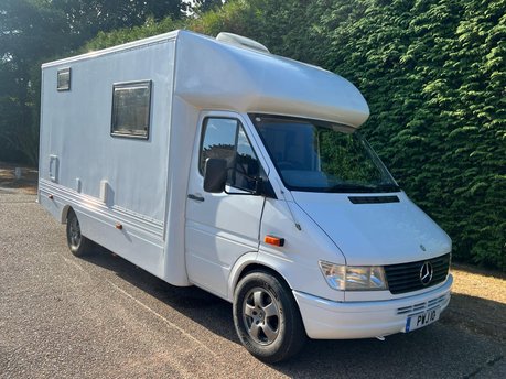 Mercedes-Benz Sprinter Elite Sports Motorhome 310D/40 LWB 5