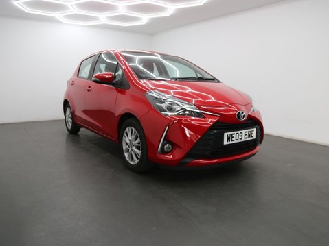Toyota Yaris 1.5 VVT-i Icon Tech Euro 6 5dr 1