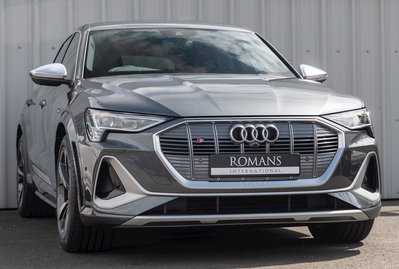 Audi E-Tron S