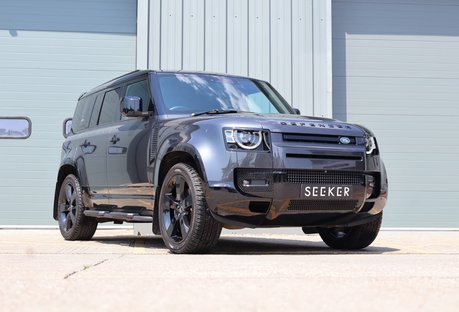Land Rover Defender 110 2023 D300 HARD TOP X-DYNAMIC 