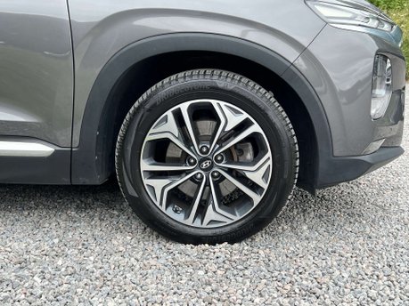 Hyundai SANTA FE 2.2 Santa Fe Premium SE CRDi Auto 4WD 5dr 13