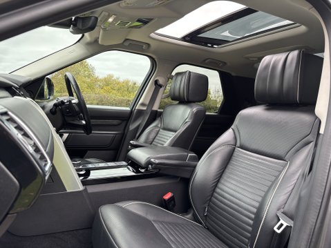 Land Rover Discovery SDV6 HSE LUXURY 17
