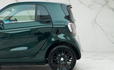 Smart Fortwo Coupe Racing Green Edition 31