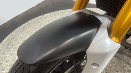 Ducati Multistrada 1200 S 2012 ONLY 25K PANNIERS MOT 4/27 STUNNING ADVENTURE BIKE 7