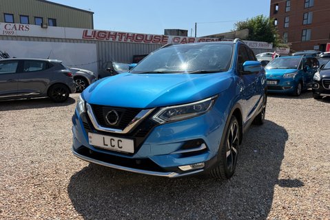 Nissan Qashqai TEKNA DIG-T.. 6 SERVICES.. GLASS ROOF.BOSE.CRUISE CONTROL  16