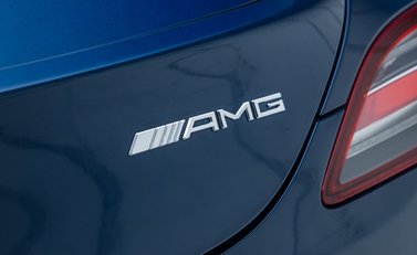Mercedes-Benz SLS AMG 33
