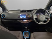 Toyota Yaris 1.5 VVT-h Cyan Bi-Tone Hatchback 5dr Petrol Hybrid E-CVT Euro 6 (s/s) (100 19