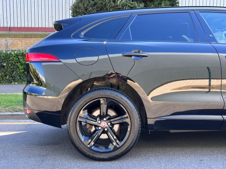 Jaguar F-Pace 2.0 D180 R-Sport Auto AWD Euro 6 (s/s) 5dr 47