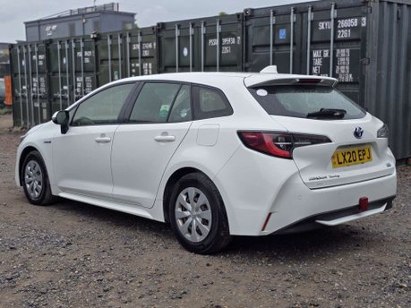 Toyota Corolla 1.8 VVT-h Design Touring Sports 5dr Petrol Hybrid CVT Euro 6 (s/s) (122 ps) 4