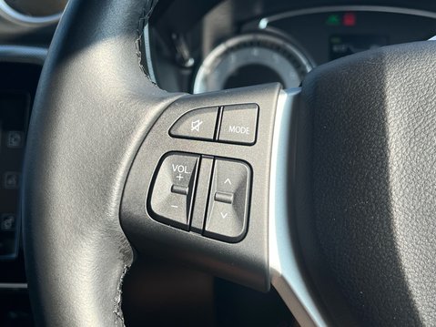 Suzuki Vitara SZ5 30