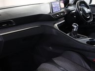 Peugeot 3008 PURETECH S/S ALLURE 34