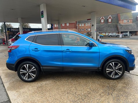 Nissan Qashqai 1.5 DCI N-CONNECTA 8