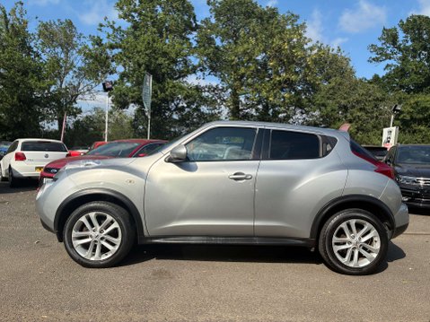 Nissan Juke 1.6 Tekna SUV 5dr Petrol CVT Euro 5 (117 ps) 15