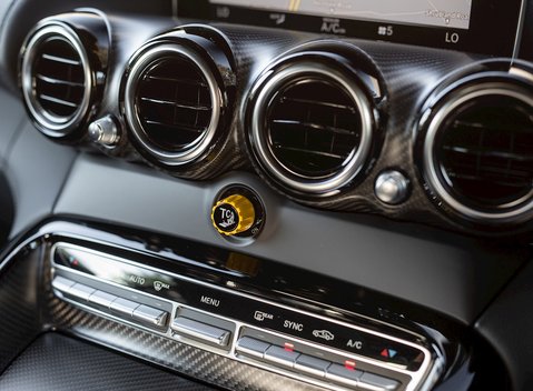 Mercedes-Benz AMG GT R GT R 17