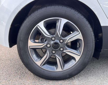 Hyundai ix20 1.6 ix20 SE Nav MPI Auto 5dr 14