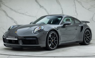Porsche 911 Turbo S (992) 1
