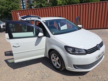 Volkswagen Touran 1.4 TSI BlueMotion Tech SEL MPV 5dr Petrol DSG Euro 6 (s/s) (150 ps) 31