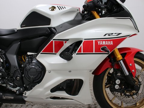 Yamaha R7 YZF R7 (YZF690) 23